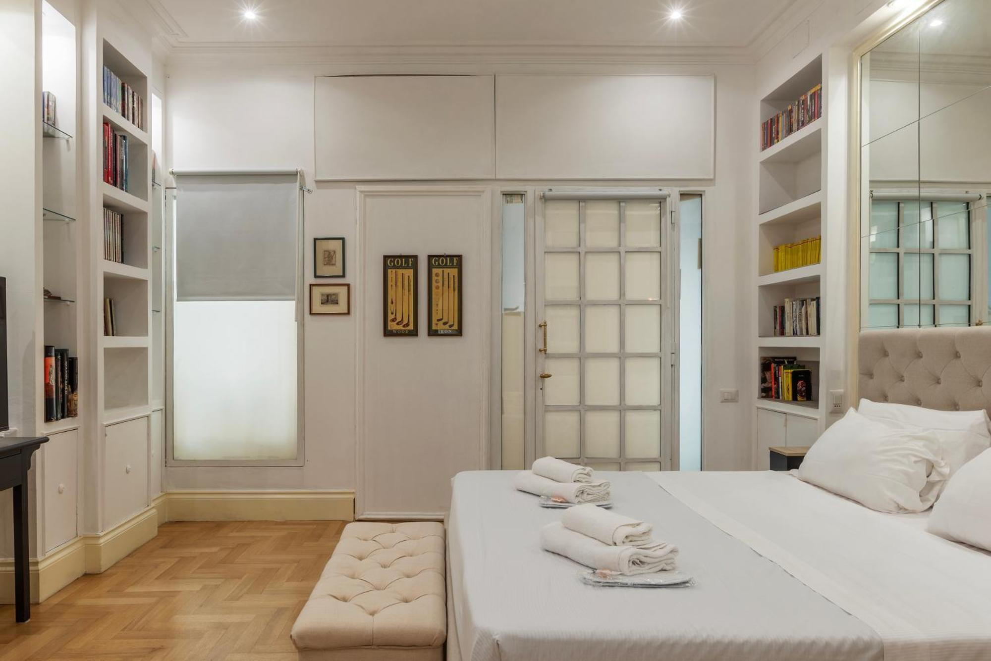Apartment The Mirror Next To Spanish Steps *
